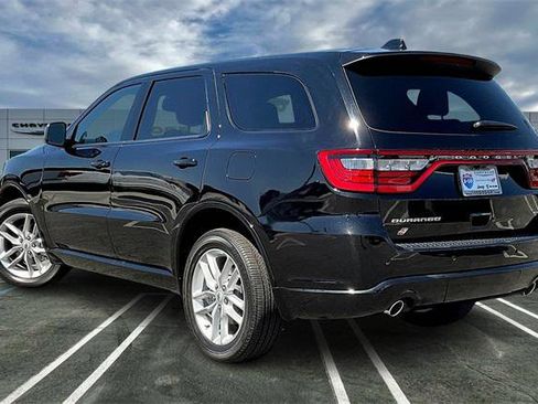 Certified 2025 Dodge Durango GT image 9