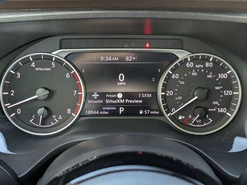 Used 2023 Nissan Rogue SV FWD image 14