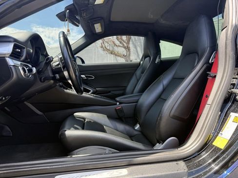 Used 2017 Porsche 911 Carrera 4S AWD/4WD image 10