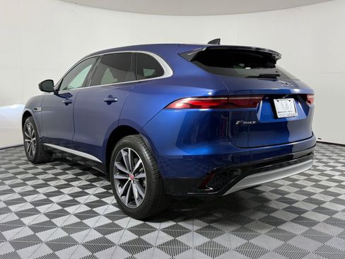 Used 2023 Jaguar F-PACE S image 2