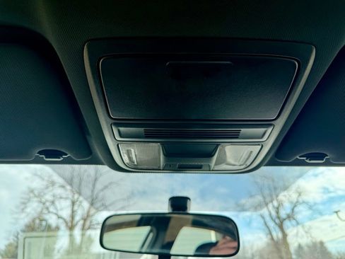 Used 2017 Honda Accord Sport Special Edition image 36