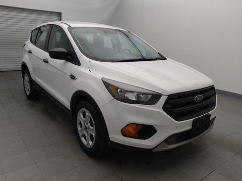Used 2019 Ford Escape S image 13