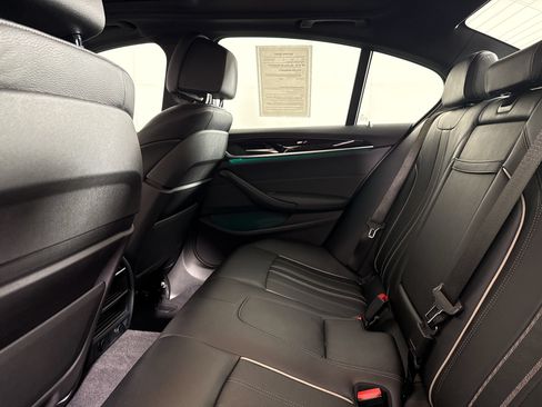 Used 2018 BMW 540i xDrive AWD/4WD image 23