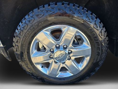 Used 2021 Chevrolet Silverado 2500 LTZ w/ LTZ Premium Texas Edition image 11