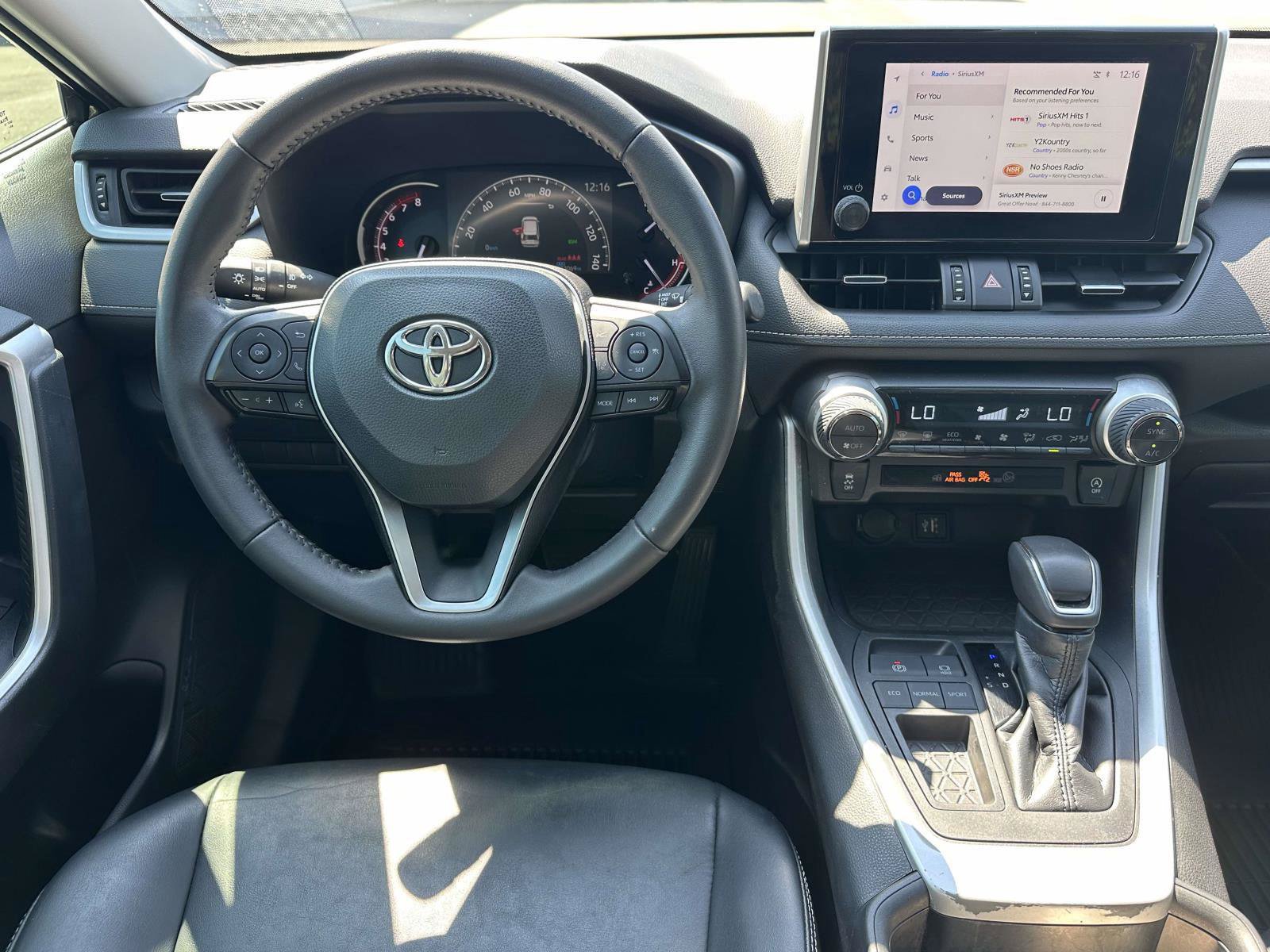 Used 2023 Toyota RAV4 XLE Premium FWD image 11