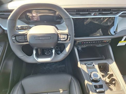 New 2026 Jeep Cherokee Limited AWD/4WD image 19