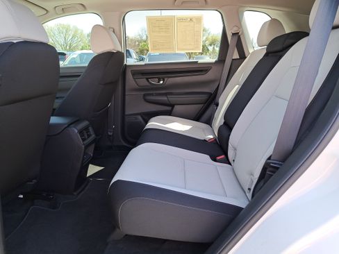 Used 2024 Honda CR-V EX image 11