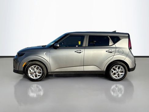 Used 2025 Kia Soul LX w/ LX Technology Package image 8