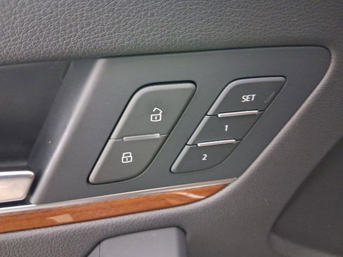 Used 2023 Audi Q5 2.0T Premium w/ Convenience Package image 15