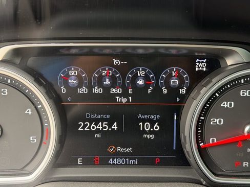 Used 2022 Chevrolet Silverado 3500 High Country w/ LPO, Hitch Package image 15