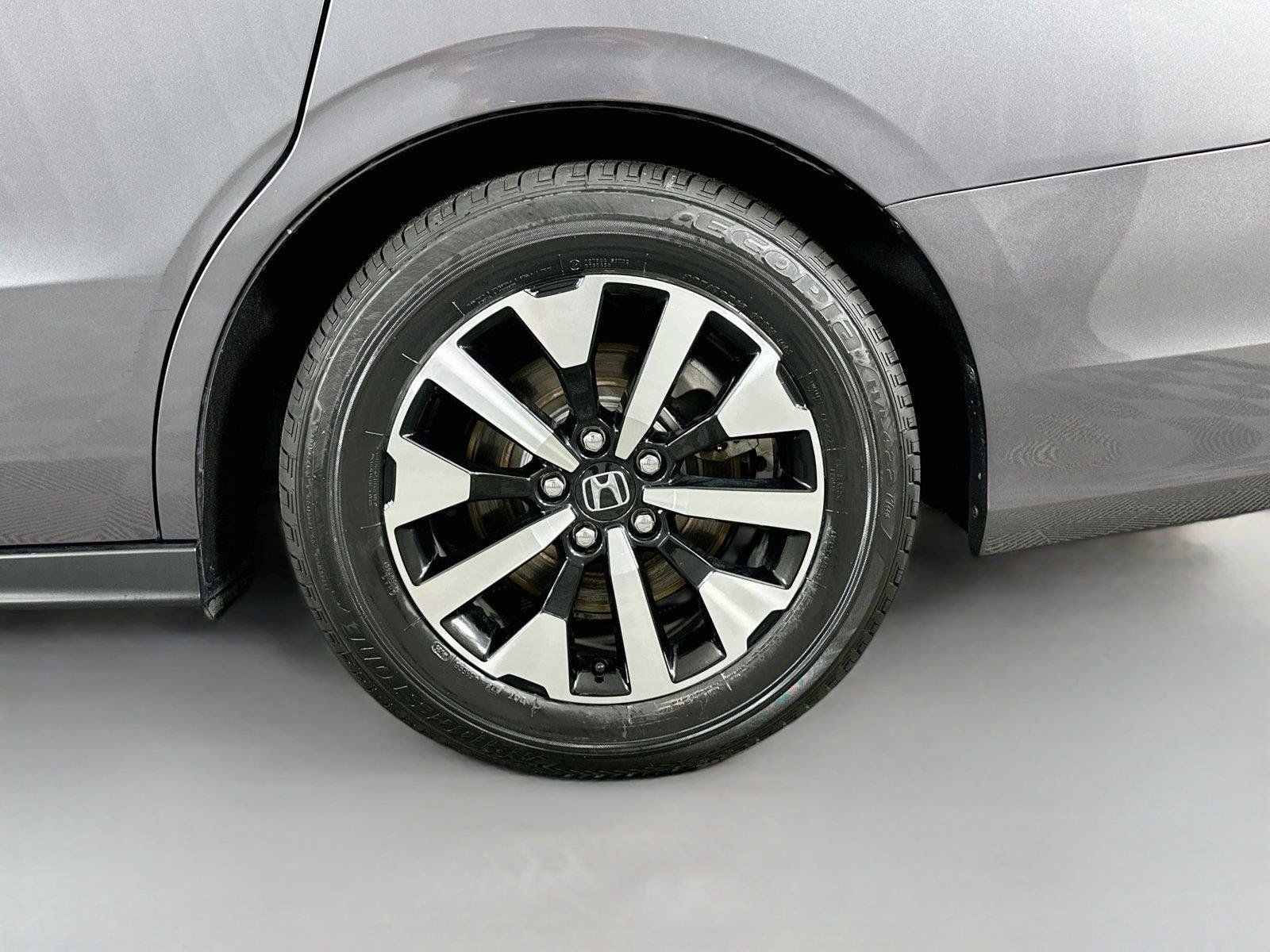 Certified 2025 Honda Odyssey EX-L image 31
