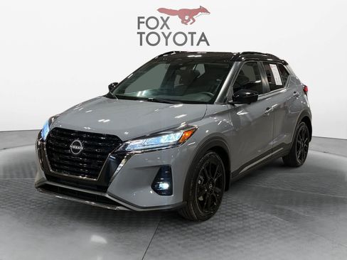 Used 2023 Nissan Kicks SR FWD image 1
