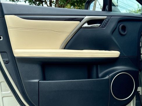 Used 2021 Lexus RX 350 FWD w/ Luxury Package image 18