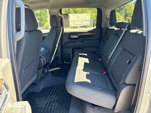 New 2026 GMC Sierra 1500 Elevation image 22