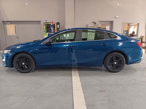 Used 2019 Chevrolet Malibu LS image 11