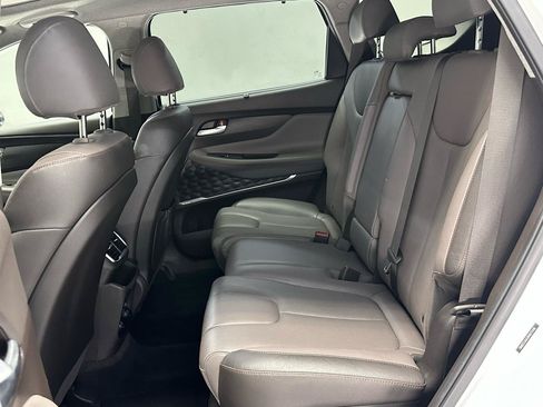 Used 2019 Hyundai Santa Fe Limited FWD image 15