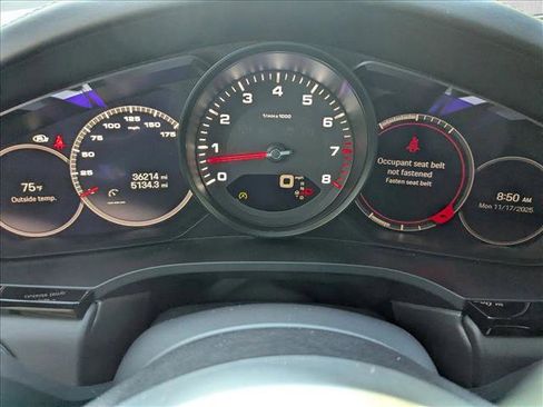 Used 2023 Porsche Cayenne Platinum Edition image 11