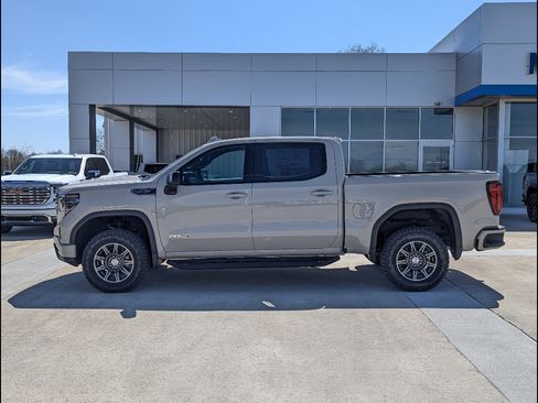 New 2026 GMC Sierra 1500 AT4 w/ AT4 Premium Package image 9