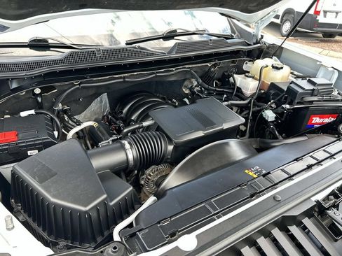 Used 2024 Chevrolet Silverado 2500 Custom w/ Custom Value Package AWD/4WD image 23