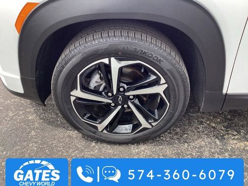 Used 2023 Chevrolet TrailBlazer RS w/ Convenience Package FWD image 31
