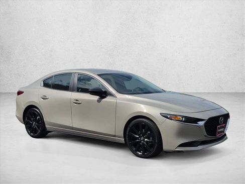 Used 2024 MAZDA MAZDA3 s FWD image 3