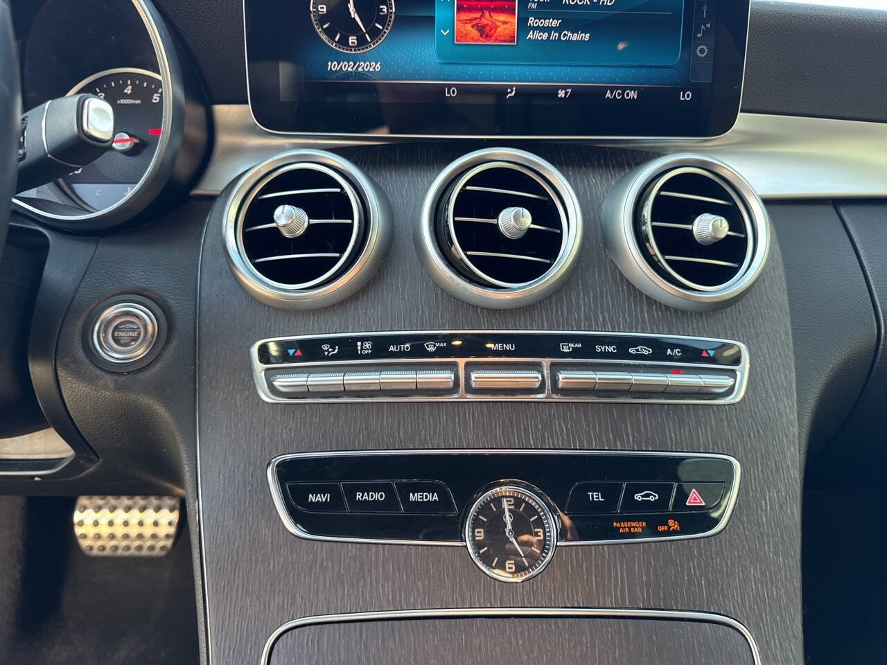 Used 2020 Mercedes-Benz C 300 4MATIC Sedan w/ AMG Line image 19