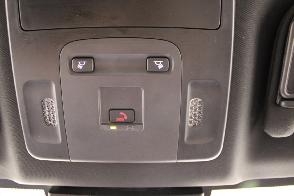 Used 2025 Toyota Camry SE FWD image 47