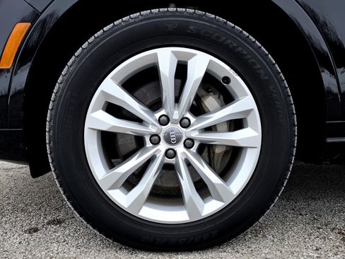 Used 2019 Audi Q7 3.0T Premium Plus image 49