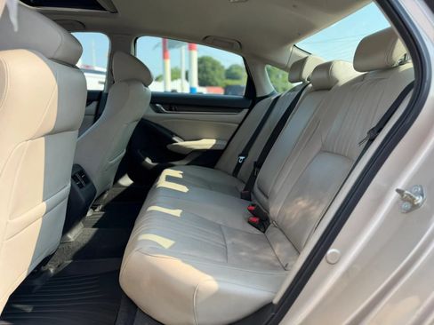 Used 2018 Honda Accord EX-L image 11