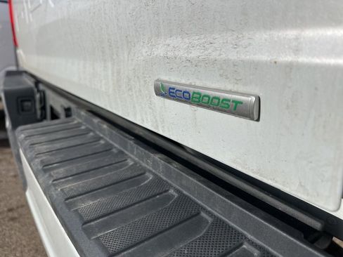 Used 2022 Ford F150 XLT w/ Equipment Group 302A High image 11