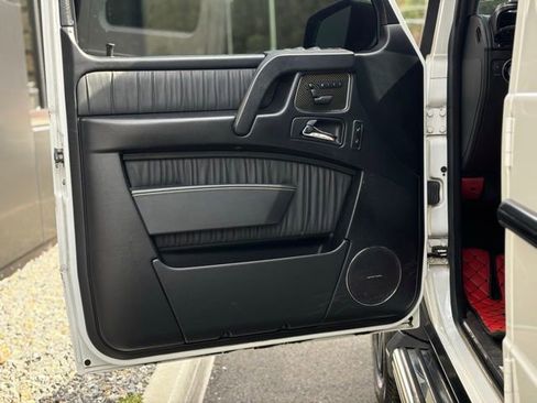 Used 2017 Mercedes-Benz G 63 AMG 4MATIC image 19