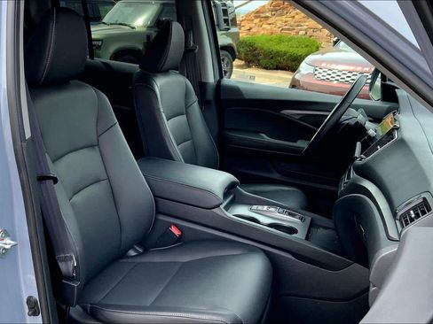 Used 2024 Honda Ridgeline RTL image 8