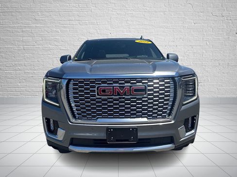 Used 2022 GMC Yukon XL Denali RWD image 2