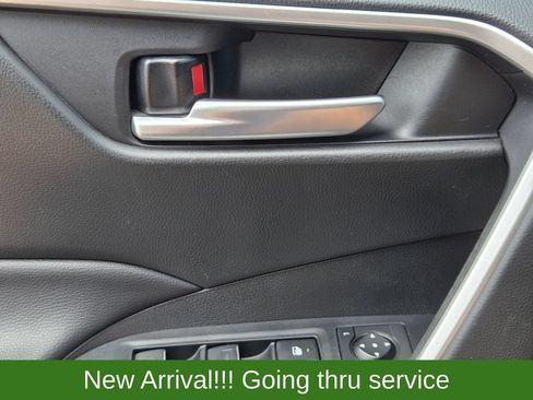 Used 2024 Toyota RAV4 XLE AWD/4WD image 20