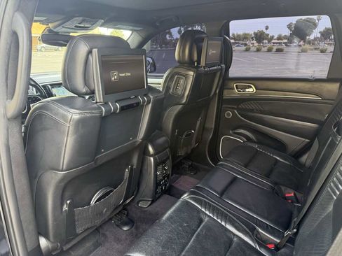 Used 2018 Jeep Grand Cherokee SRT AWD/4WD image 24