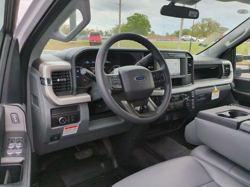 New 2026 Ford F550 4x4 Supercab Super Duty image 16