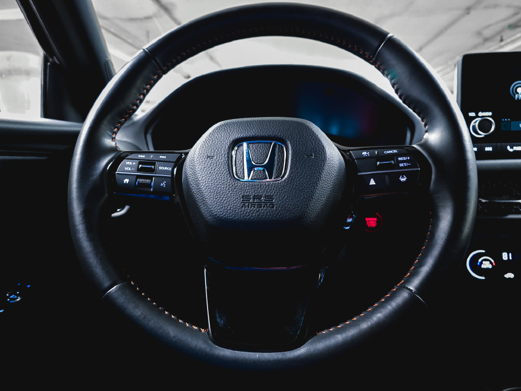 Used 2025 Honda HR-V Sport image 21