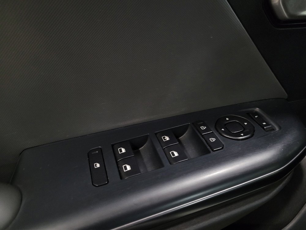Used 2025 Kia K4 FWD image 27