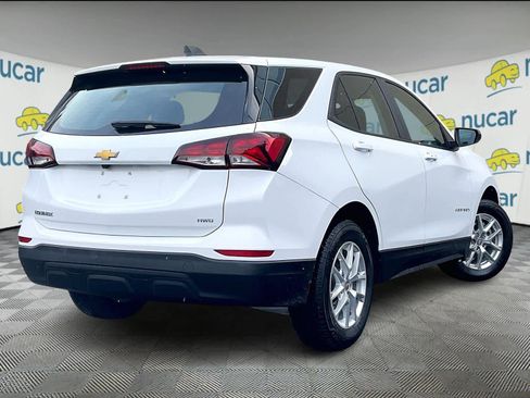 Used 2022 Chevrolet Equinox LS image 6