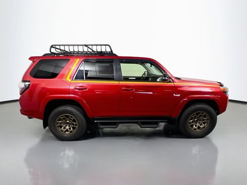 Used 2023 Toyota 4Runner 40th Anniversary SE AWD/4WD image 3