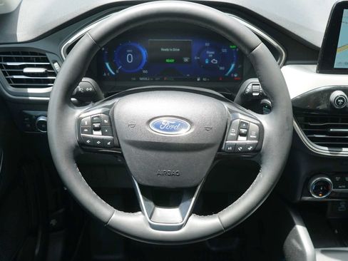 Used 2022 Ford Escape SEL w/ Technology Package AWD/4WD image 22