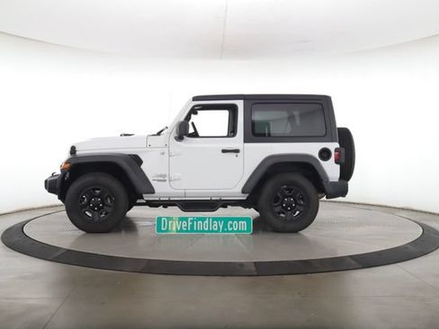 Used 2018 Jeep Wrangler Sport AWD/4WD image 10