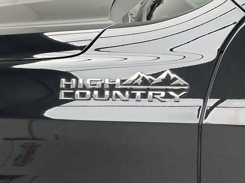 Certified 2021 Chevrolet Tahoe High Country AWD/4WD image 36