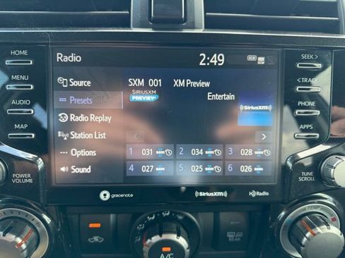 Used 2022 Toyota 4Runner TRD Off-Road Premium AWD/4WD image 22