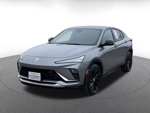 Used 2025 Buick Envista Sport Touring image 7