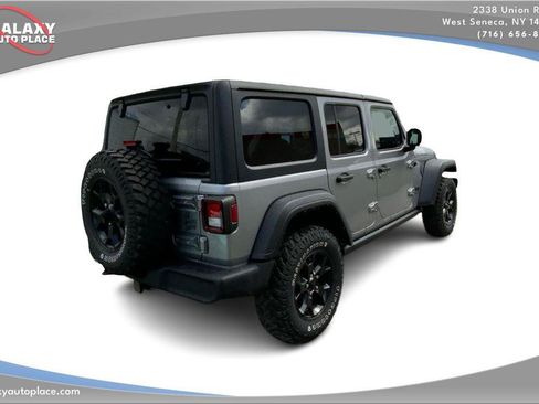 Used 2021 Jeep Wrangler Unlimited Sport AWD/4WD image 5