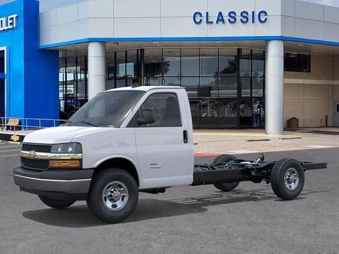 New 2025 Chevrolet Express 3500 w/ Power Convenience Package RWD image 2