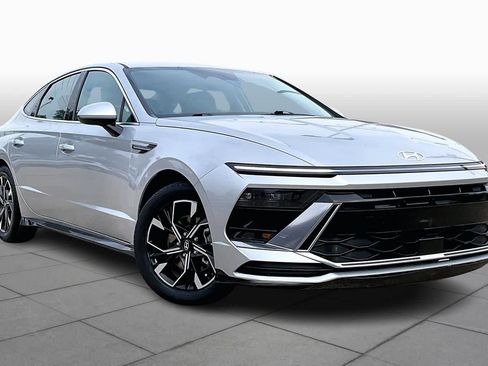 Used 2024 Hyundai Sonata SEL image 3