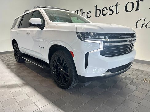 Used 2023 Chevrolet Tahoe LT w/ LT Signature Package AWD/4WD image 1