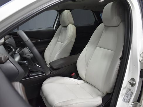 Used 2020 MAZDA CX-30 AWD w/ Premium Package image 5